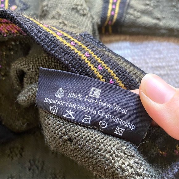 DALE OF NORWAY Olive and Violet Embroidered Cardigan,size Large - Picture 4 of 8